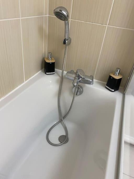 Apartment Charmant Studio Climatise A 5min Du Centre Orange (Vaucluse)